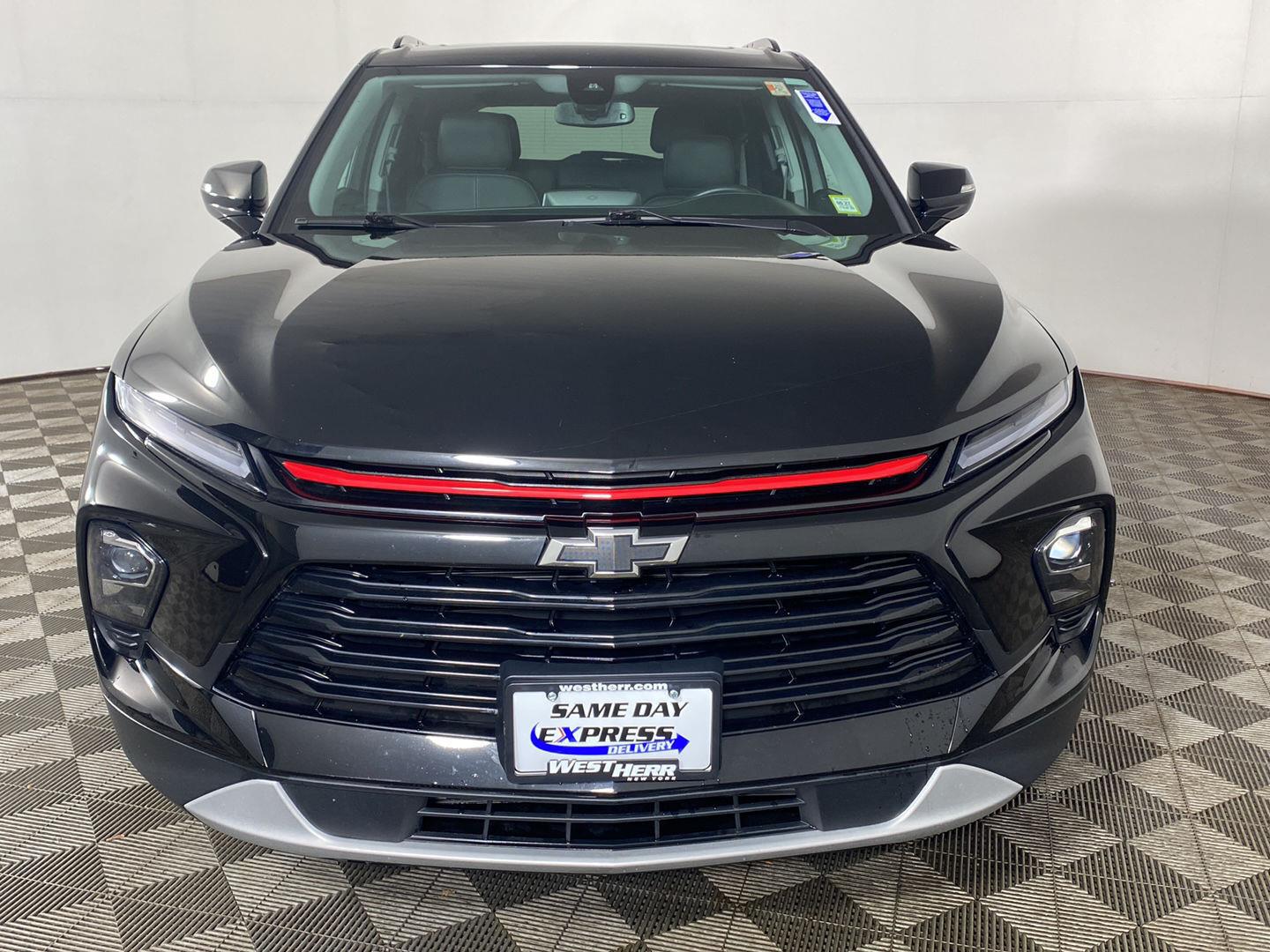 Used 2024 Black Chevrolet LT image 5