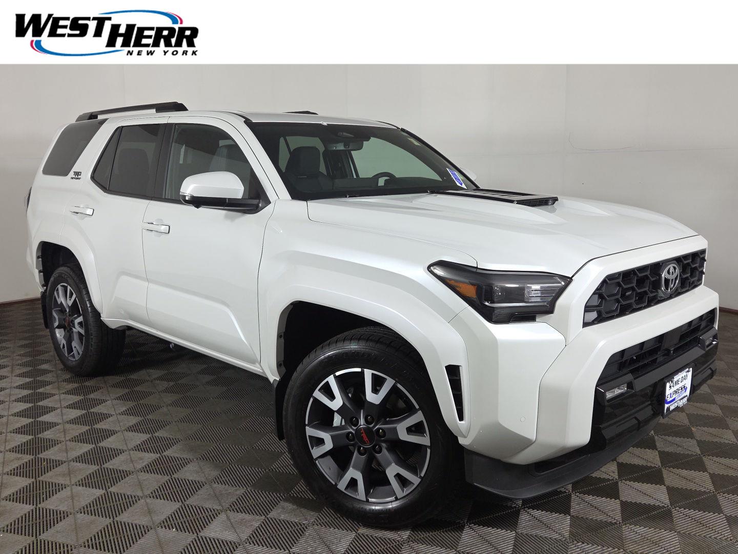 White (Wind Chill Pearl) 2026 Toyota 4Runner SUV / Crossover Four-Wheel Drive Automatic