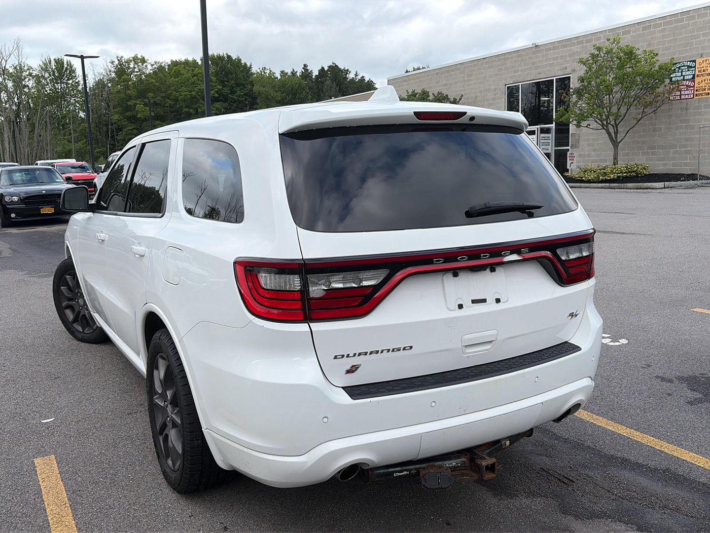 Used 2018 White Knuckle Clearcoat Dodge R/T image 3