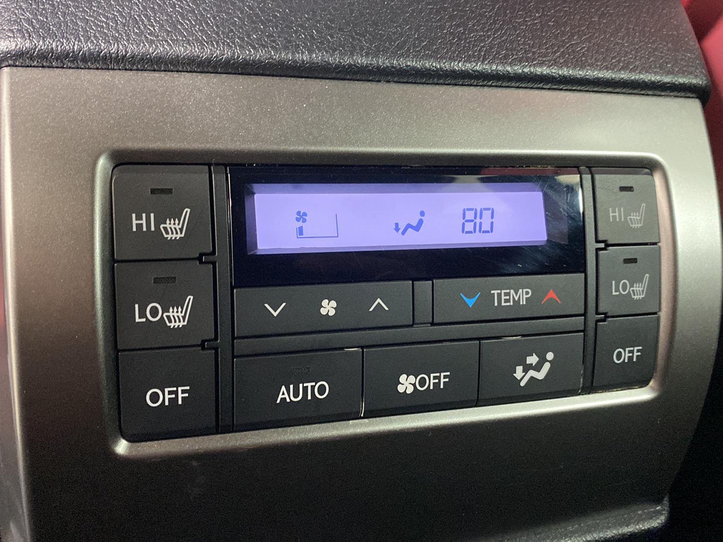 Used 2023 Eminent White Pearl Lexus GX 460 Premium image 29