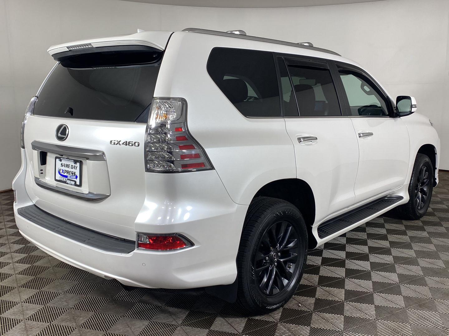 Used 2023 Eminent White Pearl Lexus GX 460 Premium image 3