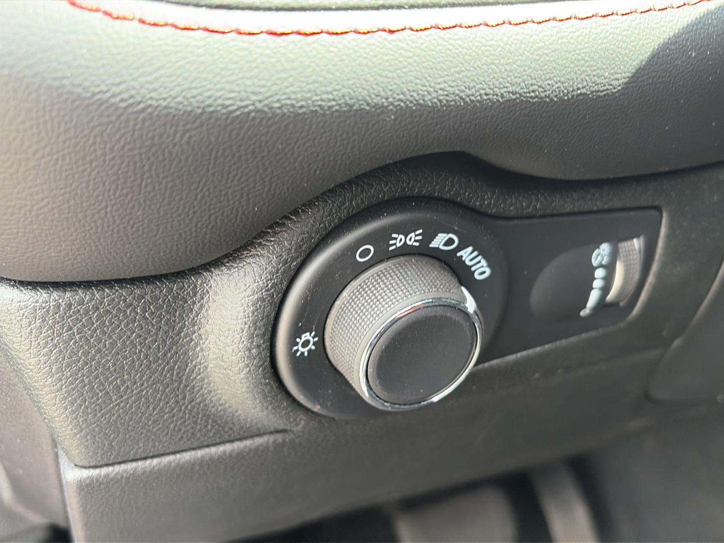 Used 2026 Vapor Gray Dodge GT Plus image 10