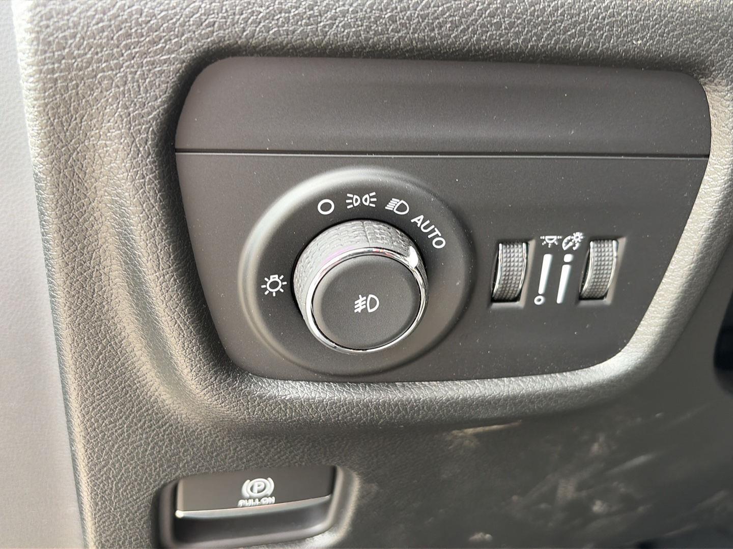 Used 2026 Baltic Gray Metallic Clearcoat Jeep Limited image 9