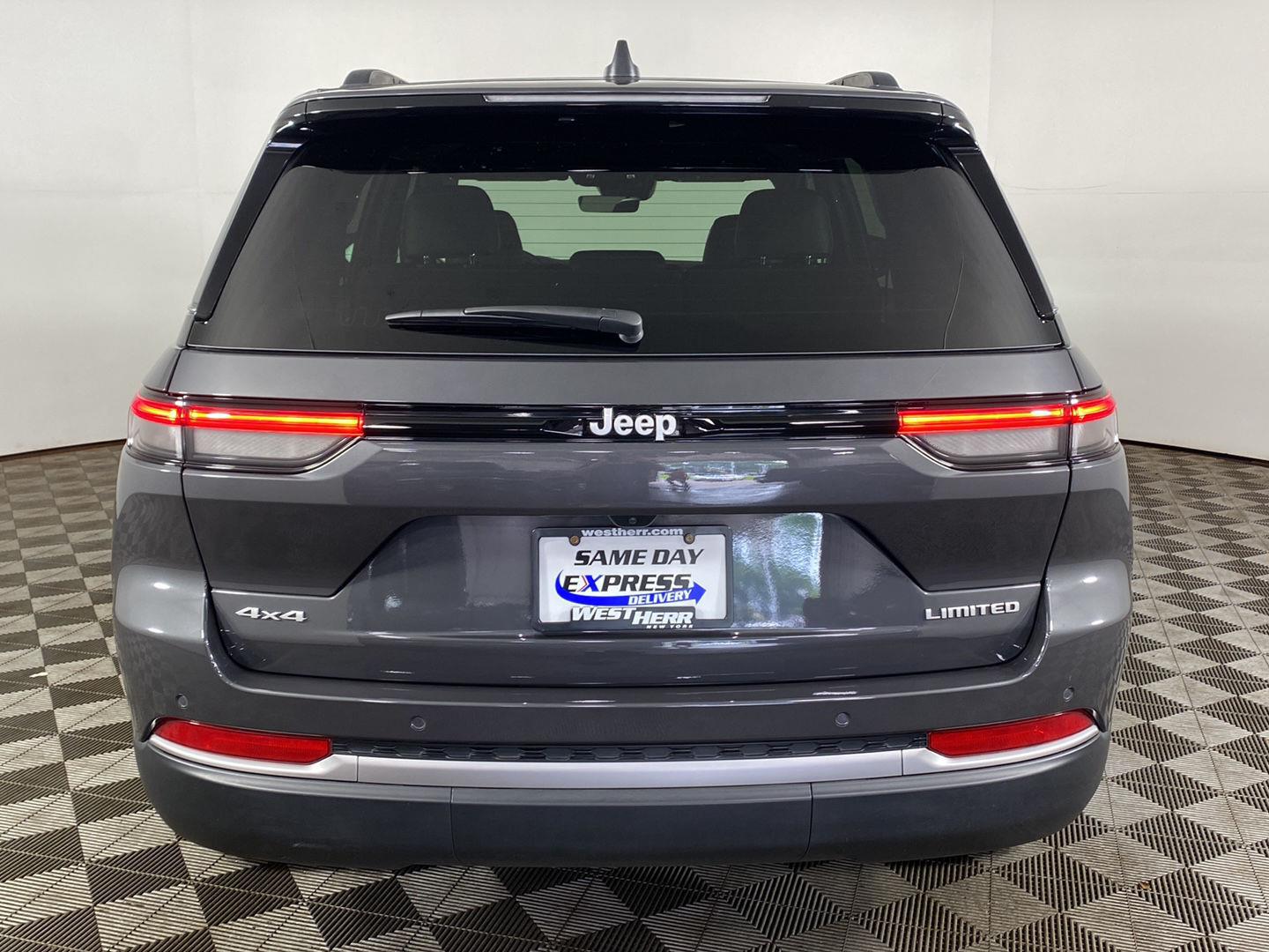 New 2026 Baltic Gray Metallic Clearcoat Jeep Limited image 8