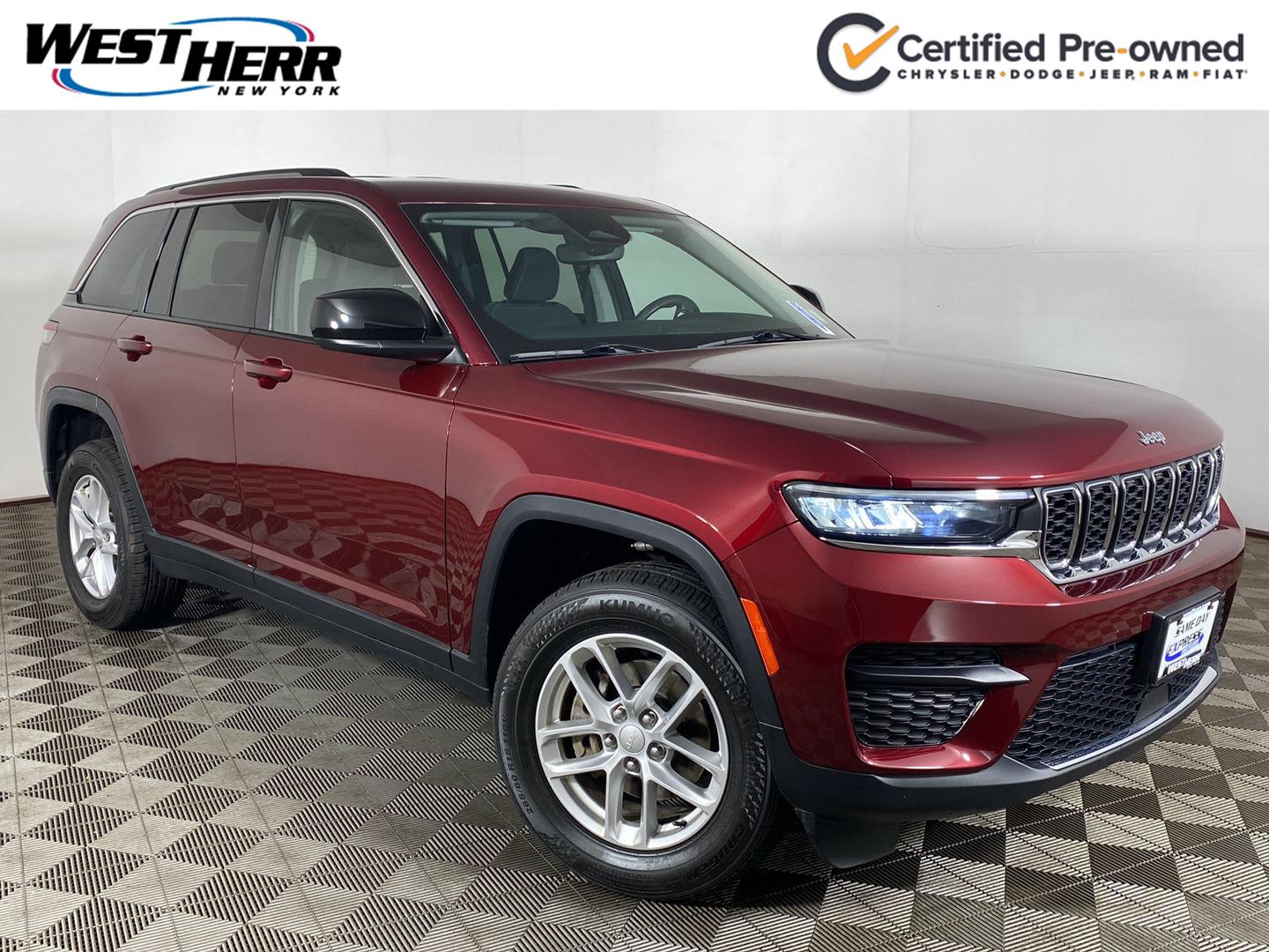 Velvet Red Pearlcoat 2023 Jeep Grand Cherokee SUV / Crossover Four-Wheel Drive 8-Speed Automatic