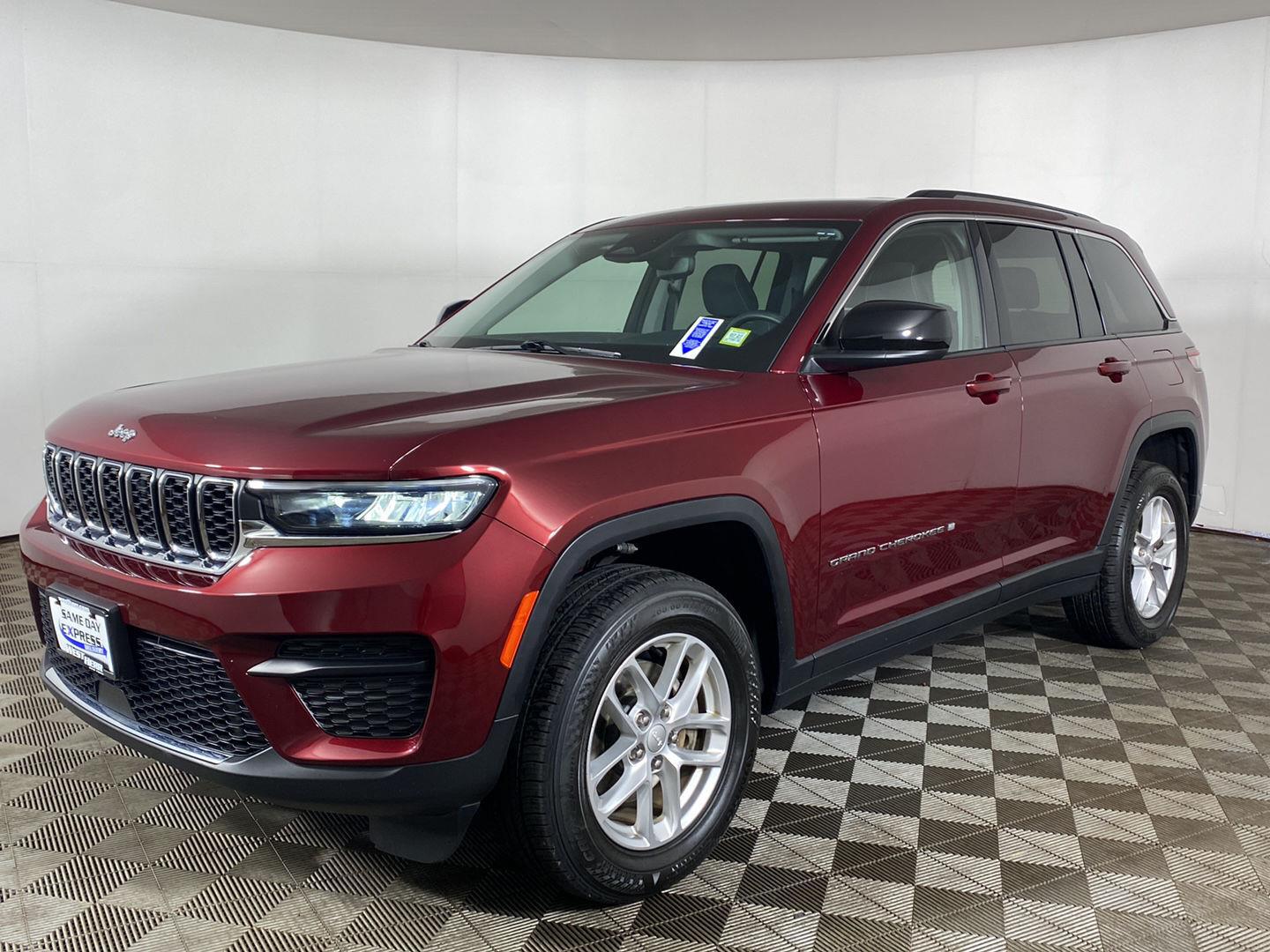 View vehicle photo 2