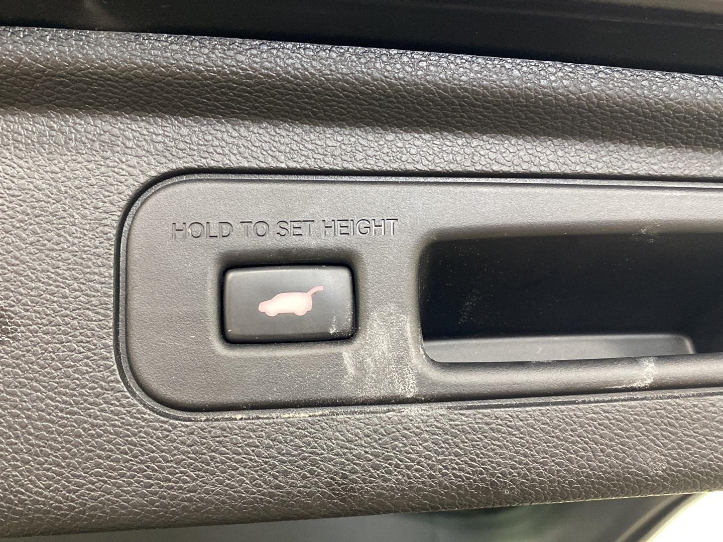 Used 2025  Honda EX-L image 28