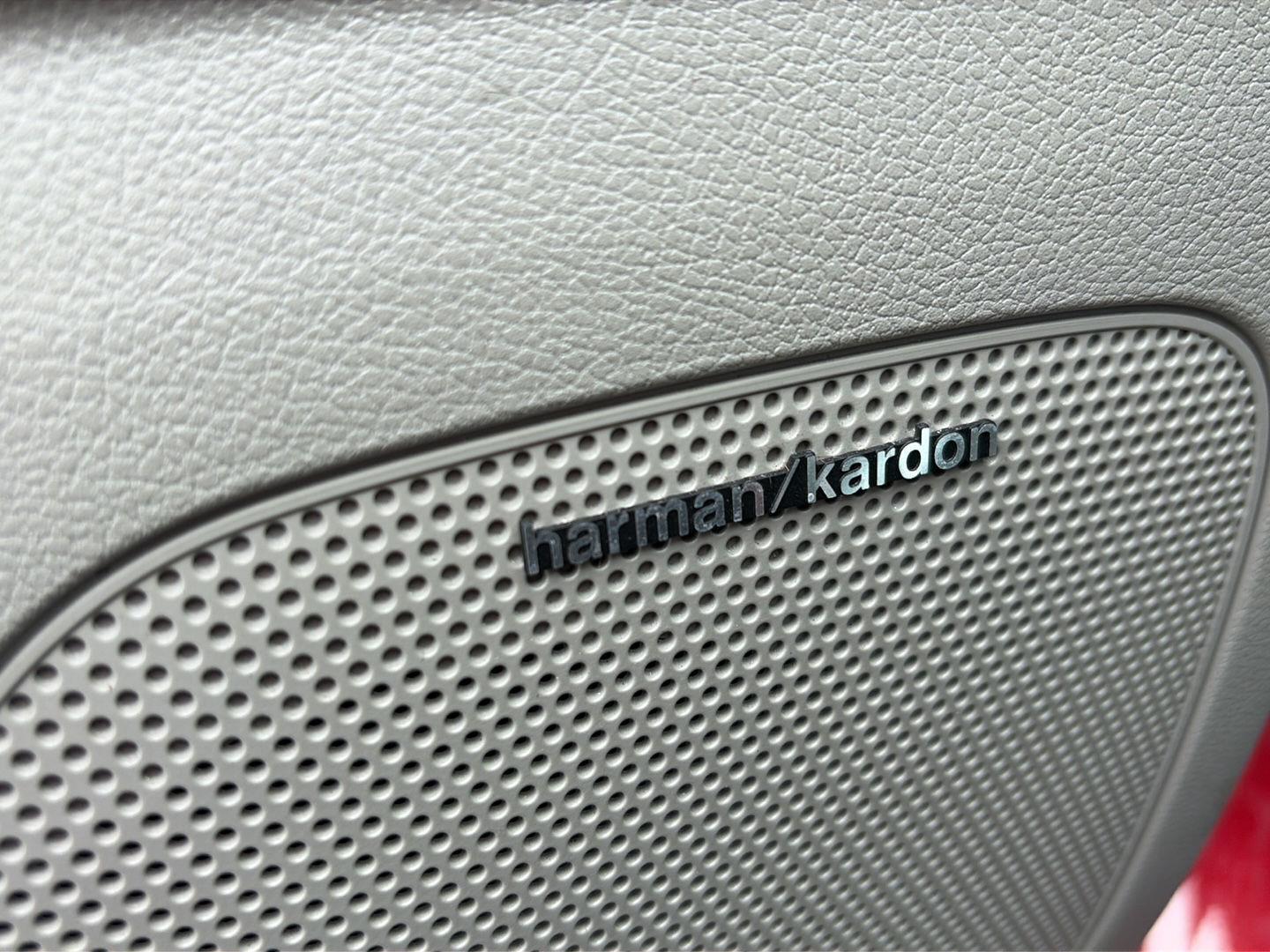 Used 2021 Hyper Red Kia SX Turbo image 9