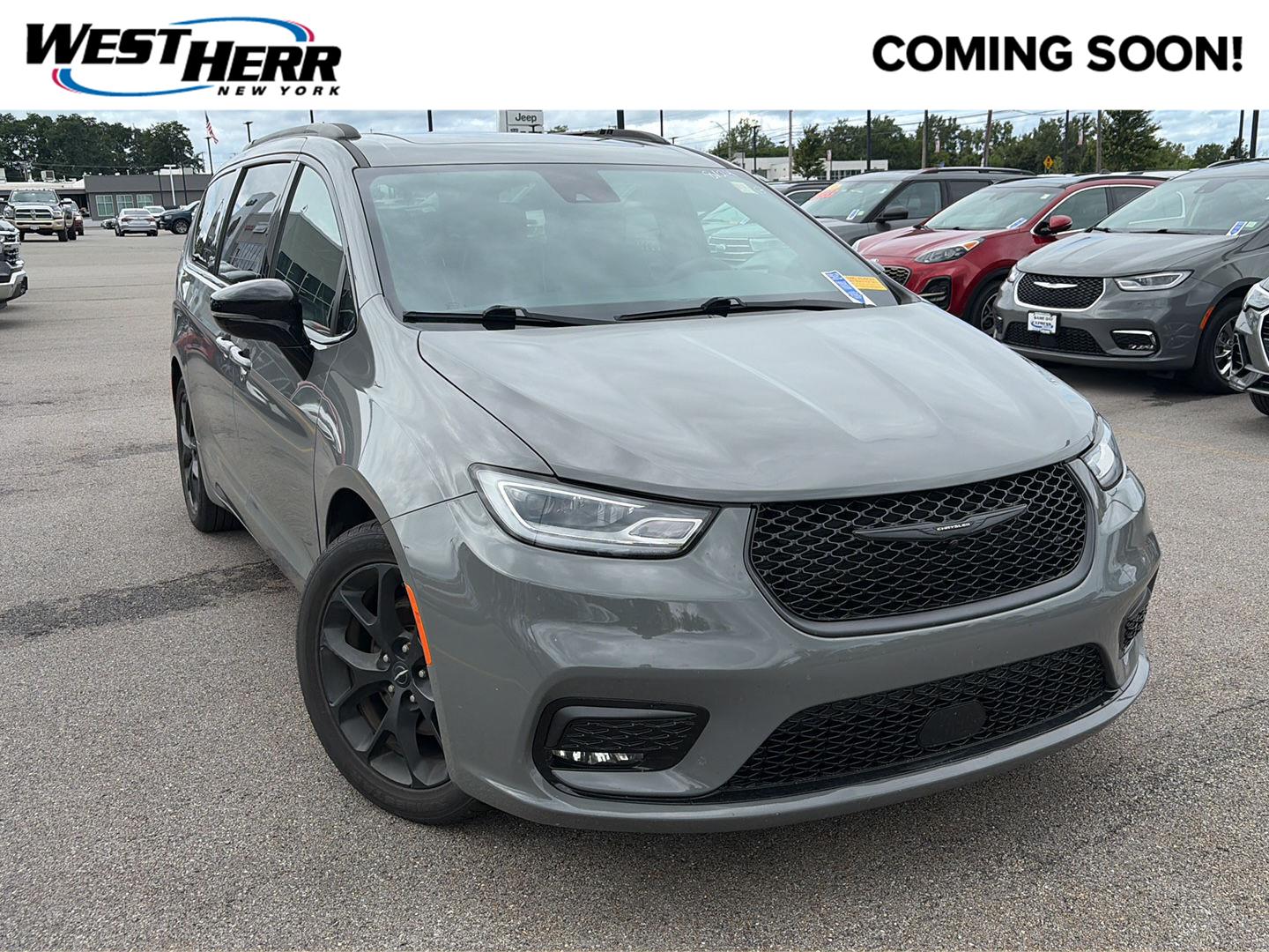 Ceramic Gray Clearcoat 2025 Chrysler Pacifica Minivan Front-Wheel Drive 9-Speed Automatic