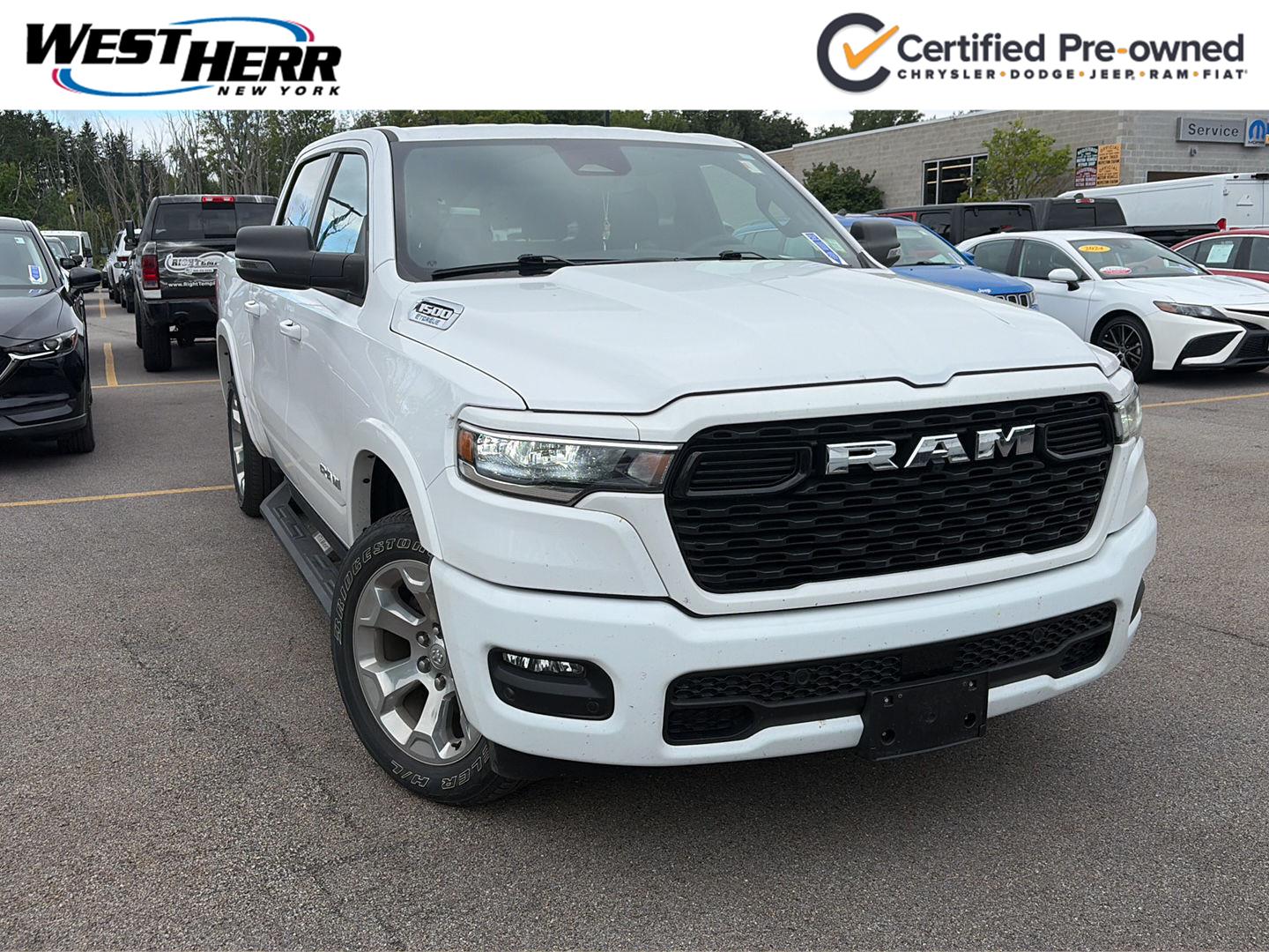 Bright White Clearcoat 2025 RAM 1500 Pickup Truck Four-Wheel Drive 8-Speed Automatic
