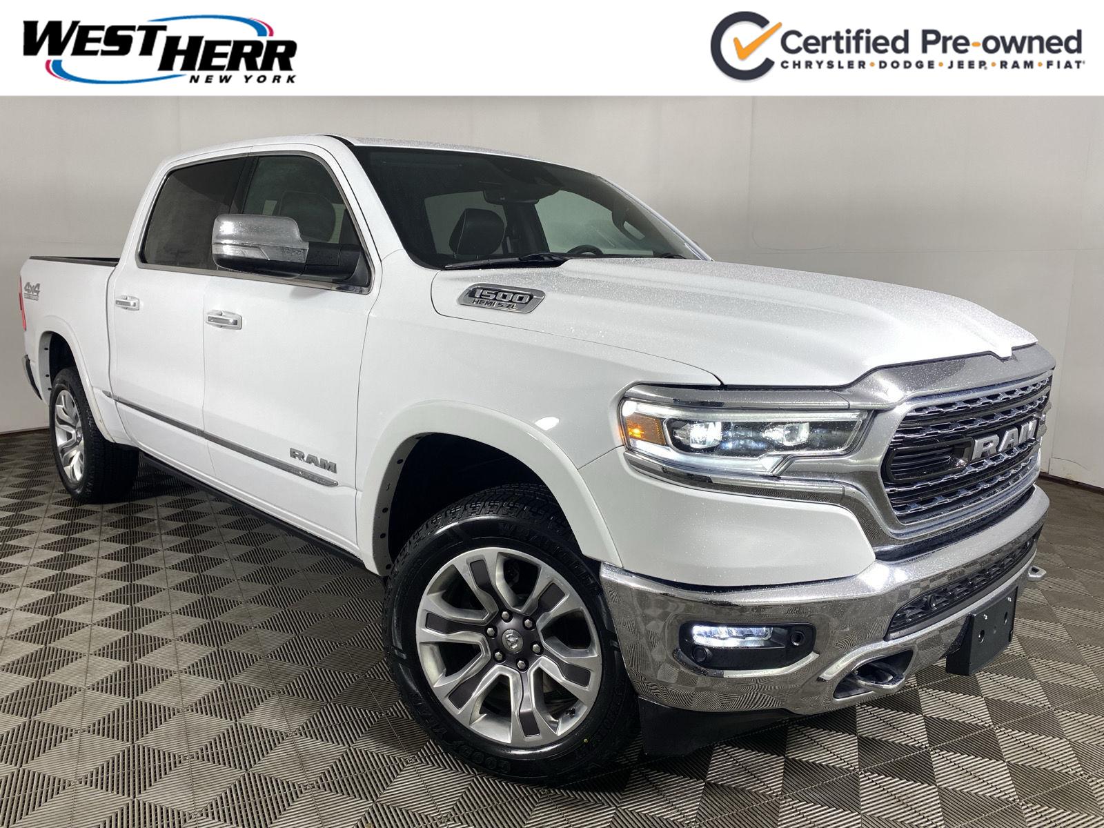  2022 RAM 1500 Limited Crew Cab 4WD   