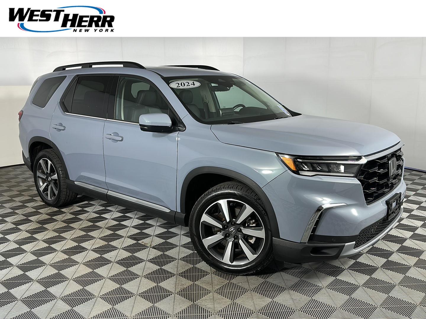 2024 Honda Pilot Touring AWD