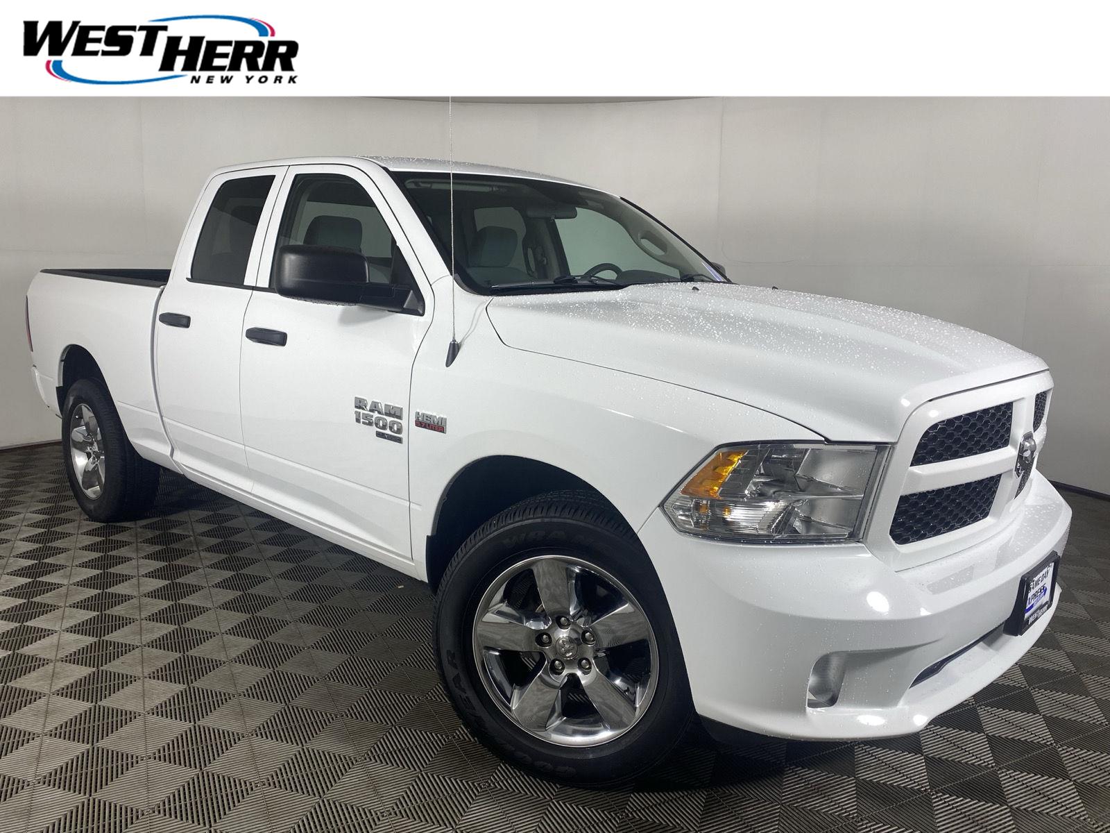 2019 RAM 1500 Blanco (Bright White Clearcoat) Camioneta Todo terreno 8 velocidades Automática