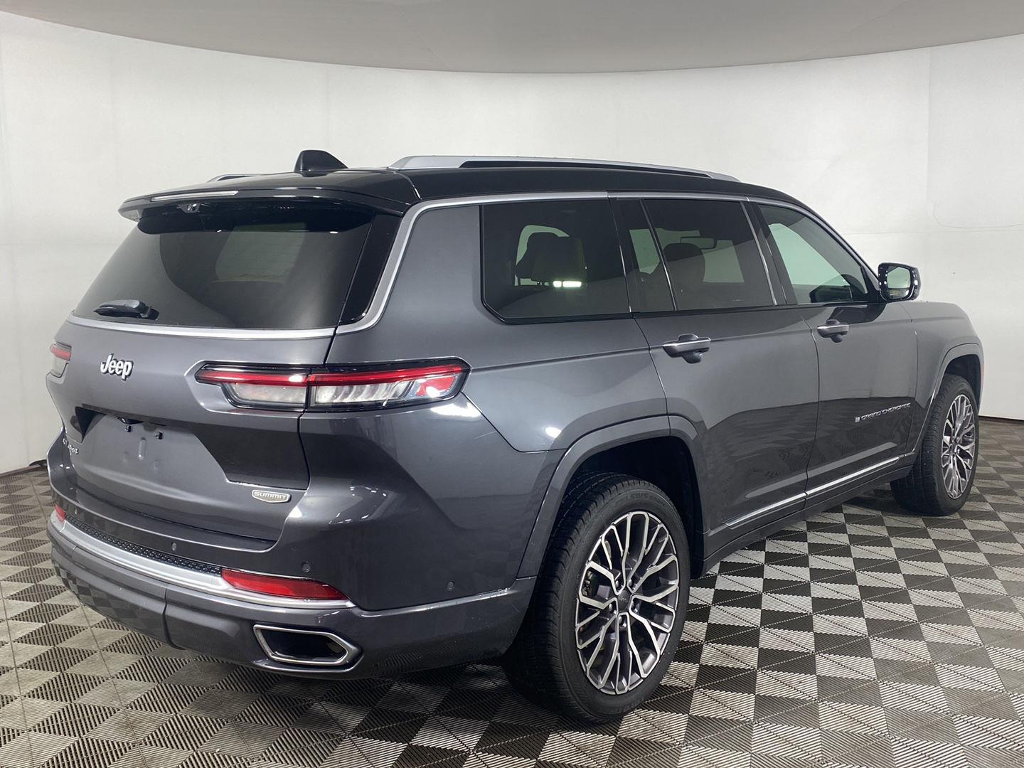 Used 2021 Baltic Gray Metallic Clearcoat Jeep Summit Reserve image 3