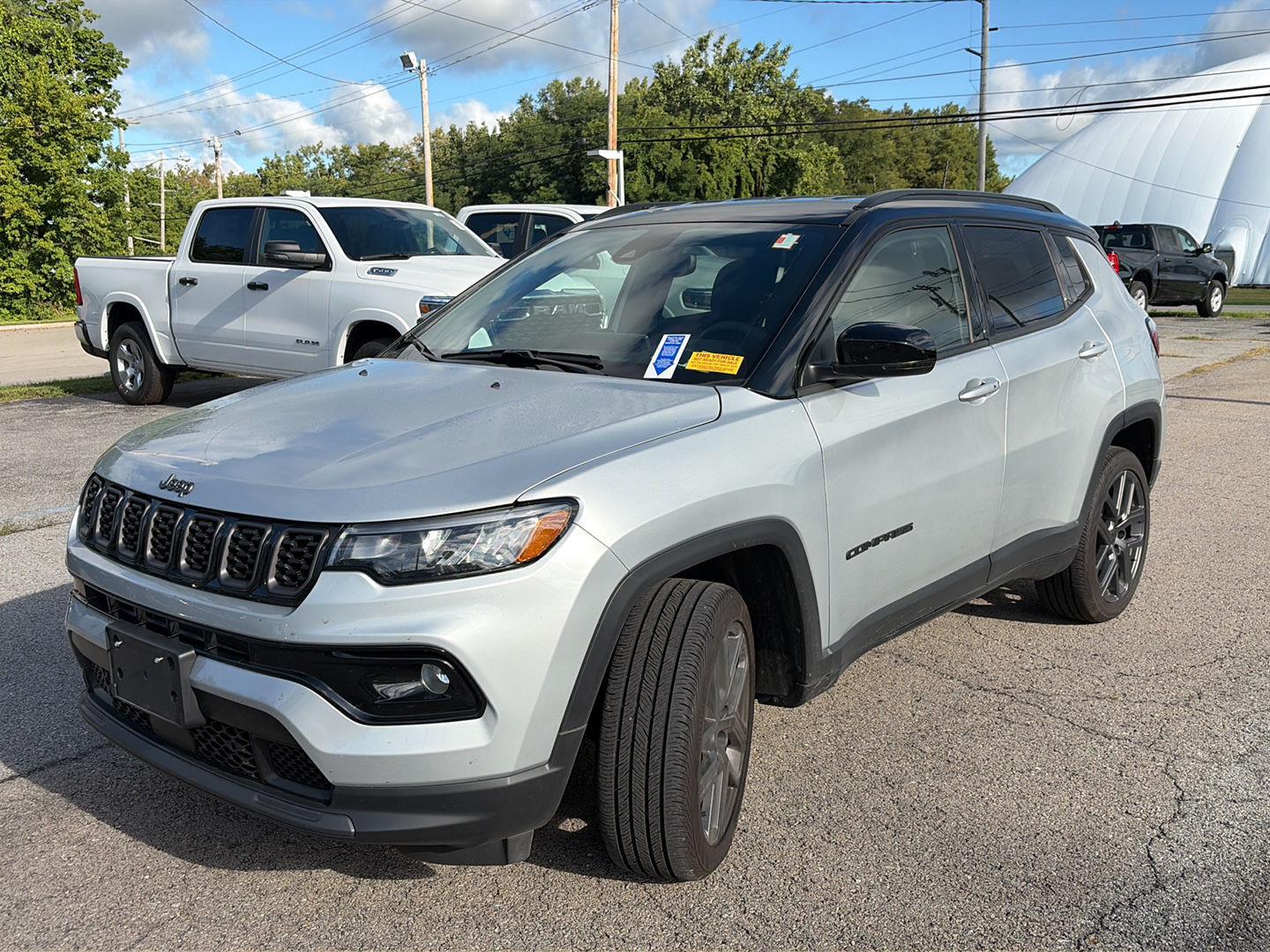Used 2026 Silver Zynith Metallic Clearcoat Jeep Limited Altitude image 4