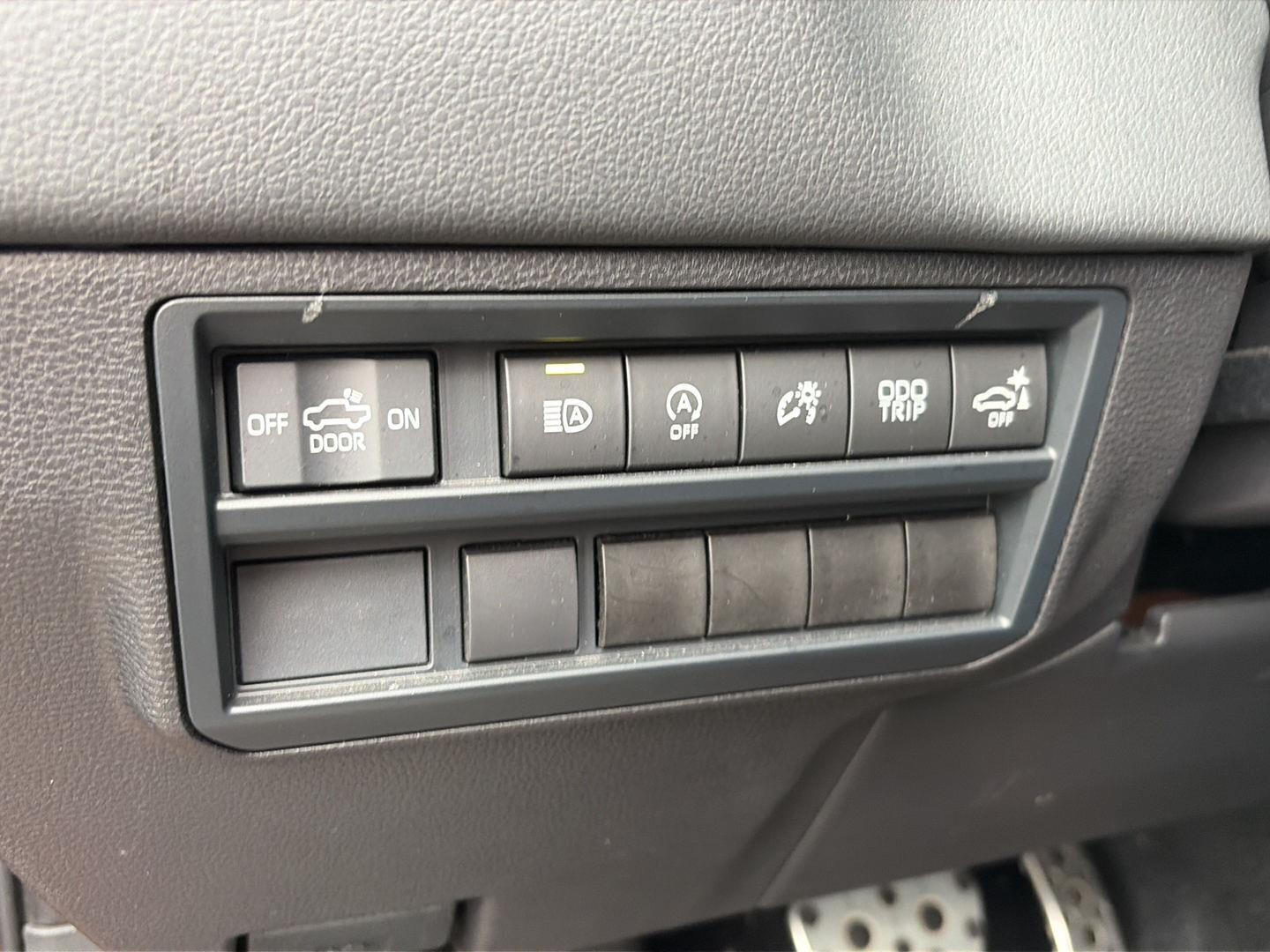 Used 2025 Terra Toyota Limited image 9