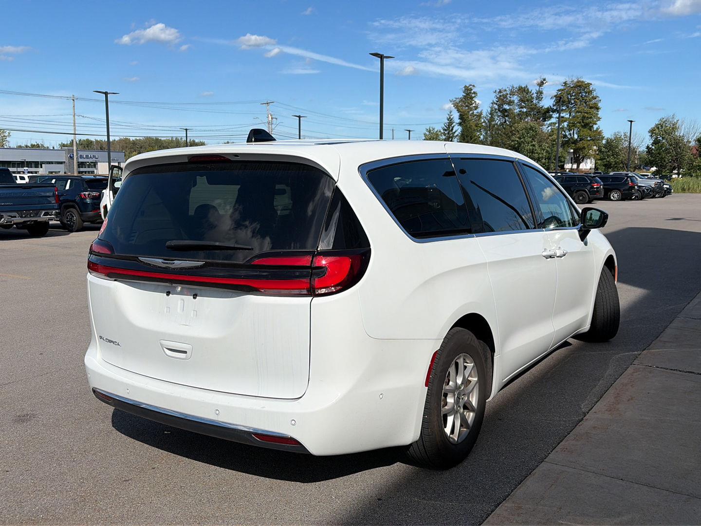 Certified Used 2024 Bright White Clearcoat Chrysler Touring L image 2