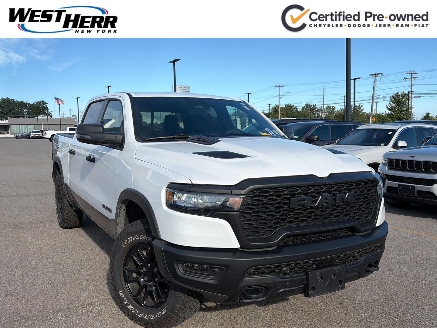 Bright White 2026 RAM 1500 Pickup Truck Four-Wheel Drive 8-Speed Automatic