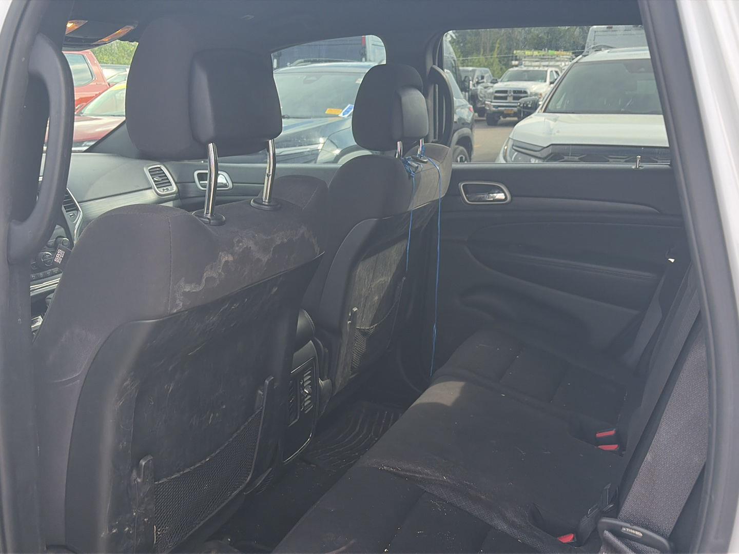 Used 2019 Bright White Clearcoat Jeep Laredo E image 6
