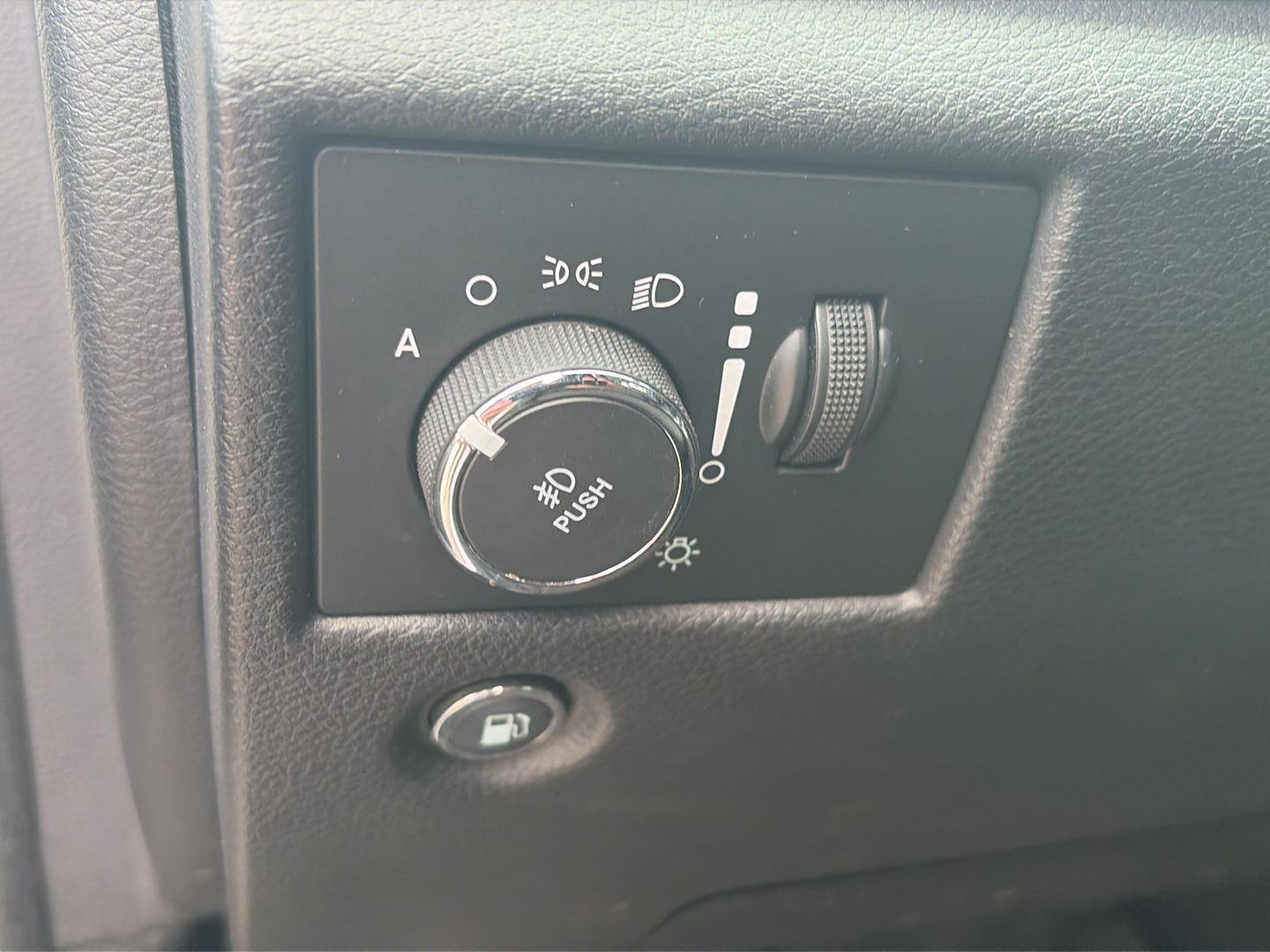 Used 2019 Bright White Clearcoat Jeep Laredo E image 7