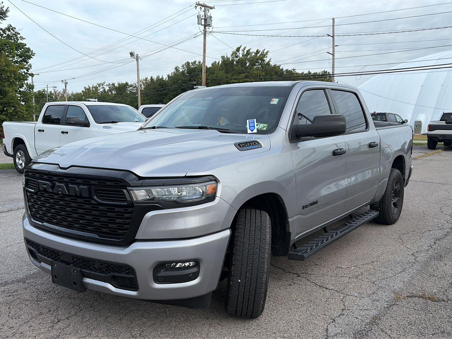 Certified Used 2025 Billet Silver Metallic Clearcoat Ram Tradesman image 4