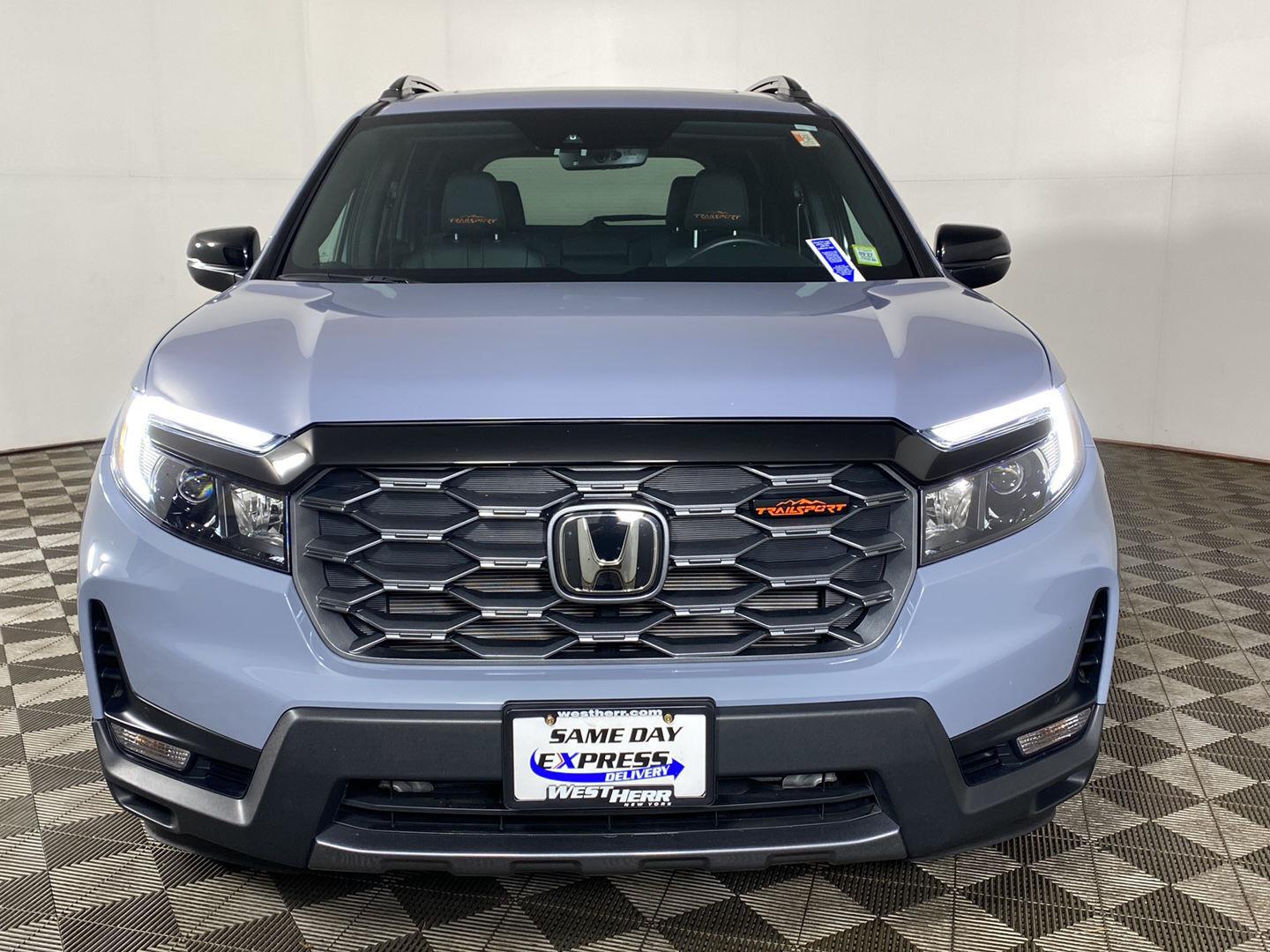 Used 2023 Sonic Gray Pearl Honda TrailSport image 30