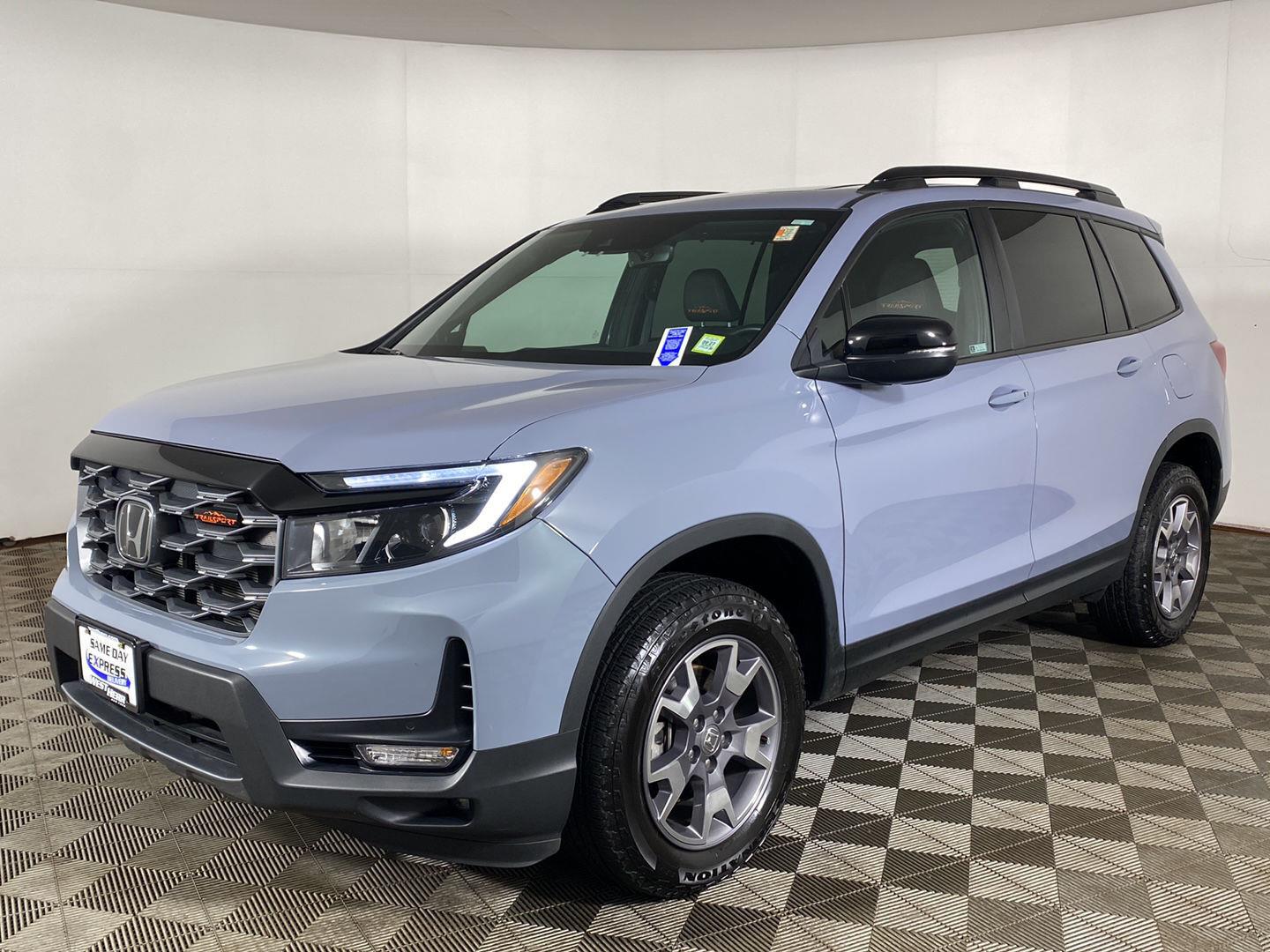 Used 2023 Sonic Gray Pearl Honda TrailSport image 2