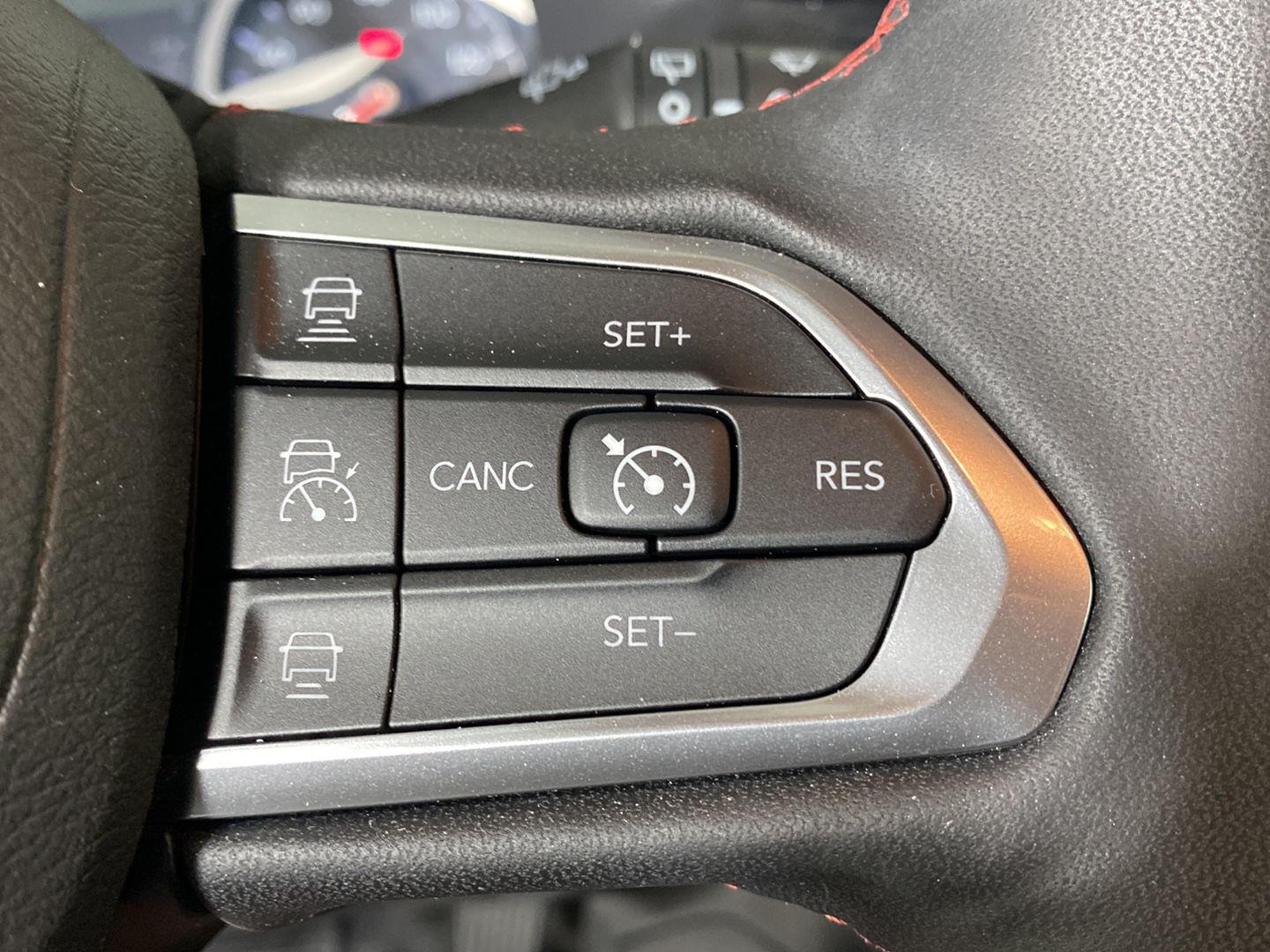 Certified Used 2023 Granite Crystal Metallic Clearcoat Jeep Trailhawk image 18