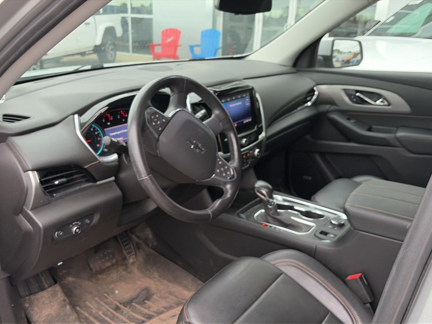Used 2021 Silver Ice Metallic Chevrolet RS image 5