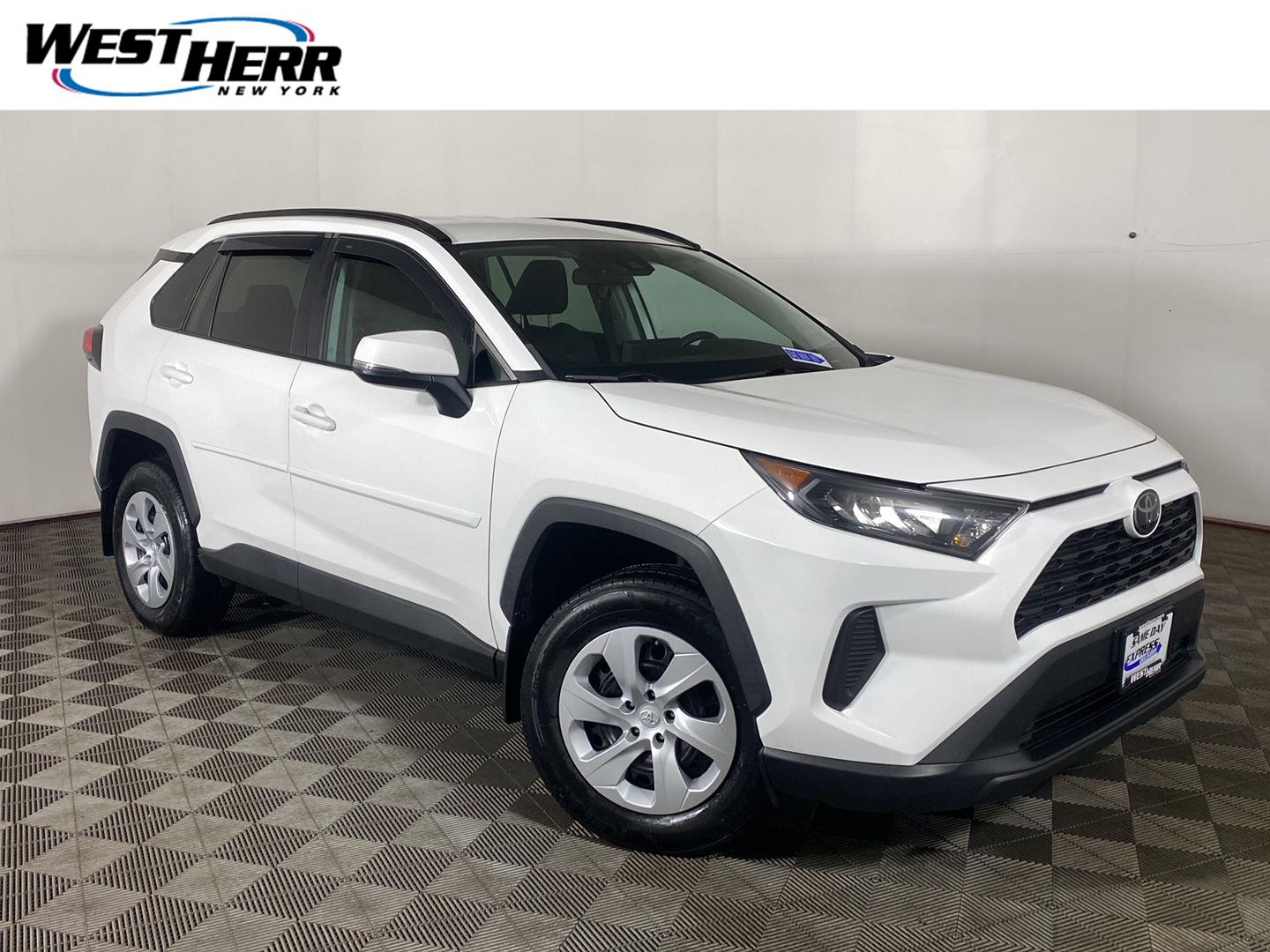 2020 Toyota RAV4 LE AWD