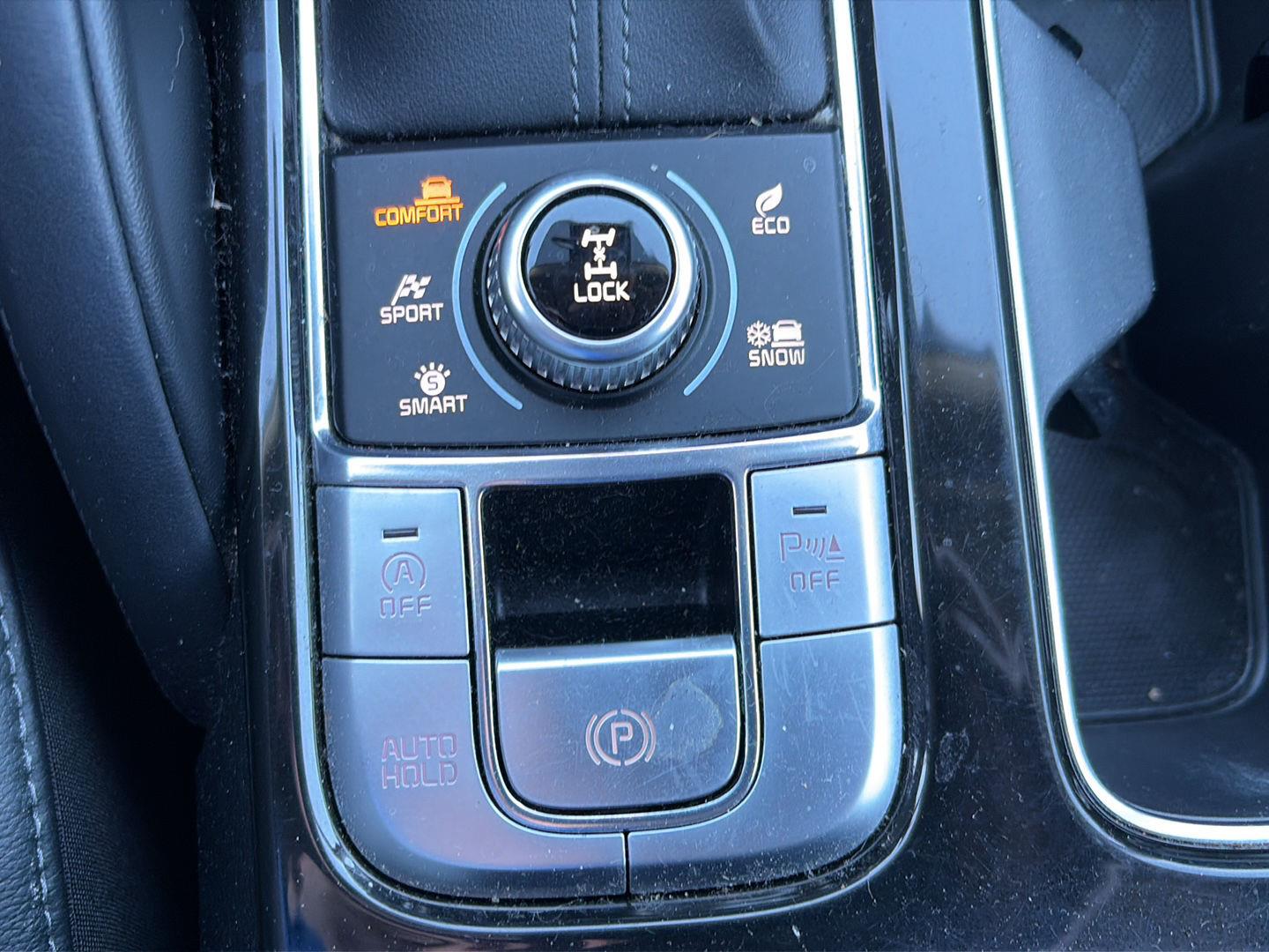 Used 2020 Gravity Gray Kia EX image 16