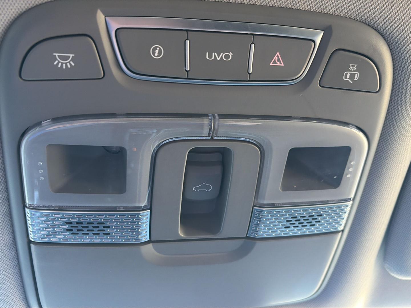 Used 2020 Gravity Gray Kia EX image 20