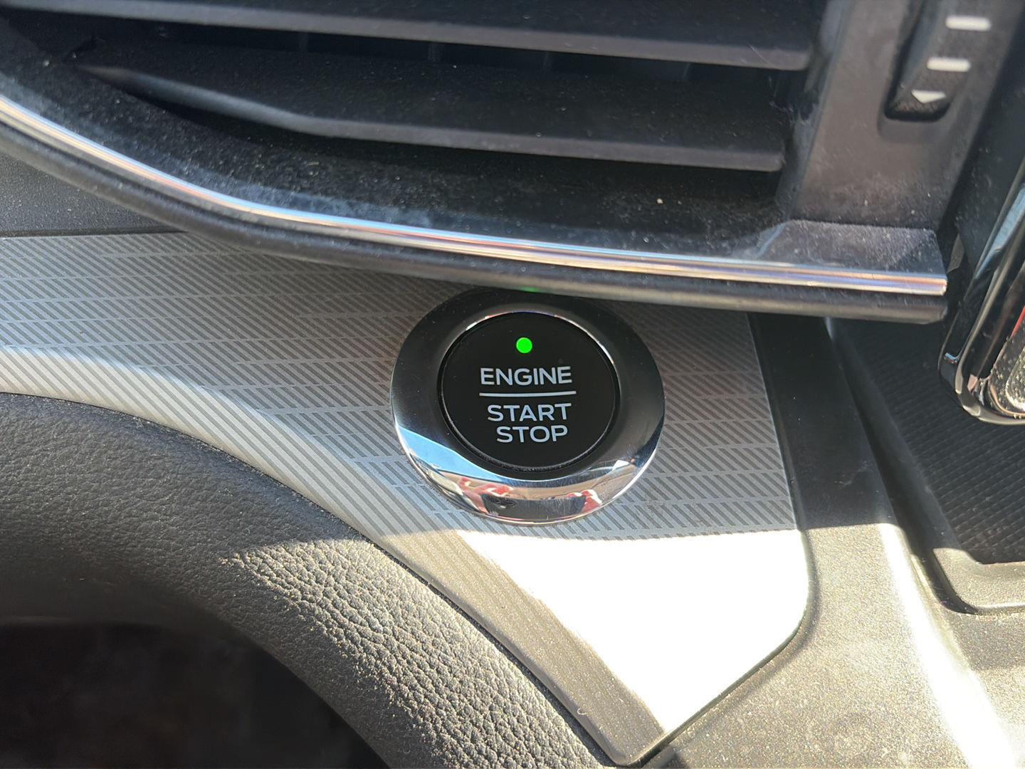 Used 2020 Magnetic Ford XLT image 19