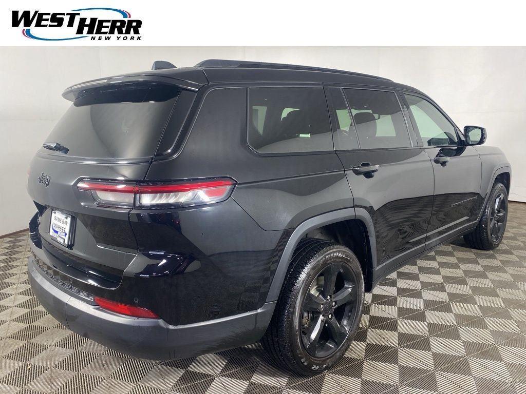 Used 2023 Diamond Black Crystal Pearlcoa Jeep Altitude image 55