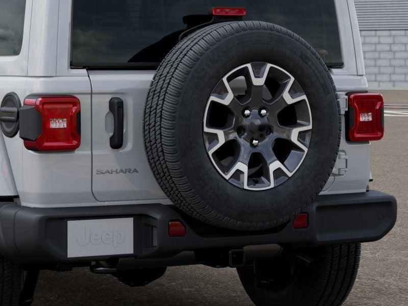New 2026 Bright White Clear-Coat Exterior Paint Jeep WRANGLER 4-DOOR SAHARA image 13