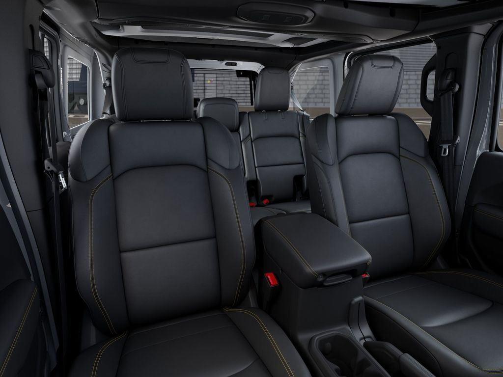 New 2026 Bright White Clear-Coat Exterior Paint Jeep WRANGLER 4-DOOR SAHARA image 16