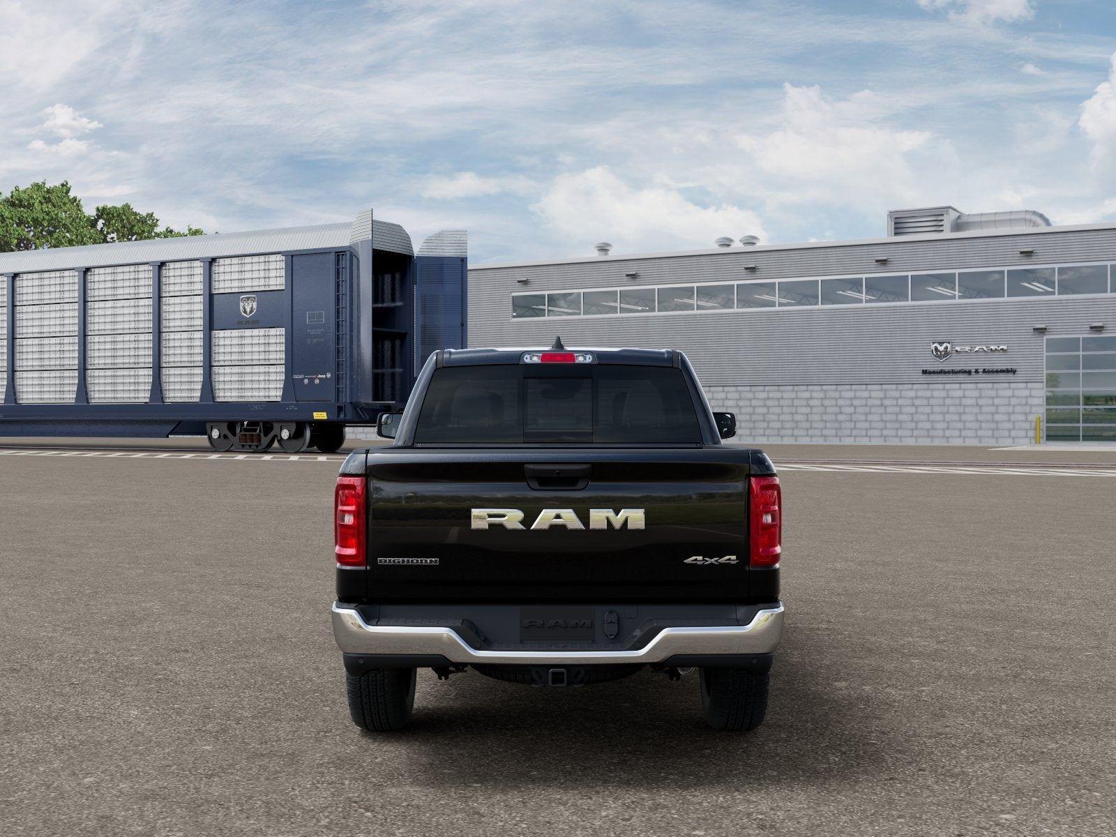 New 2026 Diamond Black Crystal Pearl-Coat Exterior Paint RAM RAM 1500 BIG HORN CREW CAB 4X4 image 85