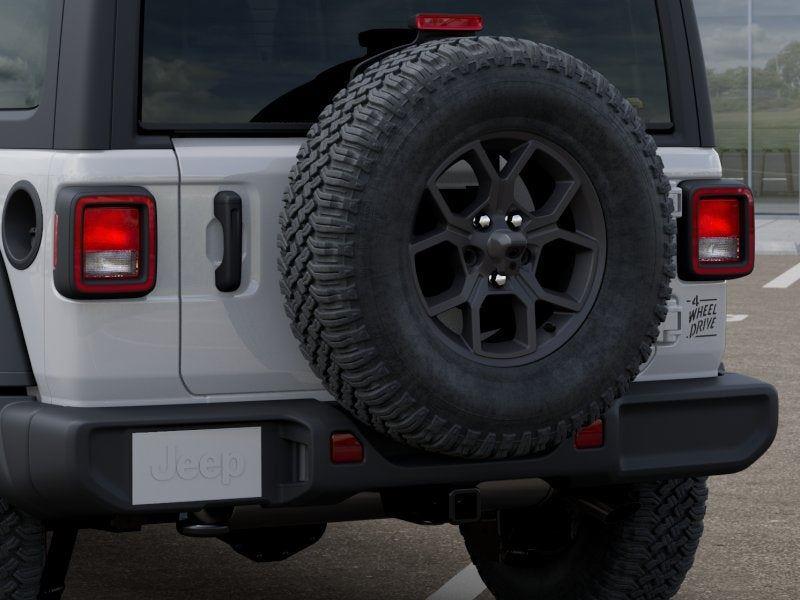 New 2026 Bright White Clear-Coat Exterior Paint Jeep WRANGLER 4-DOOR WILLYS image 91