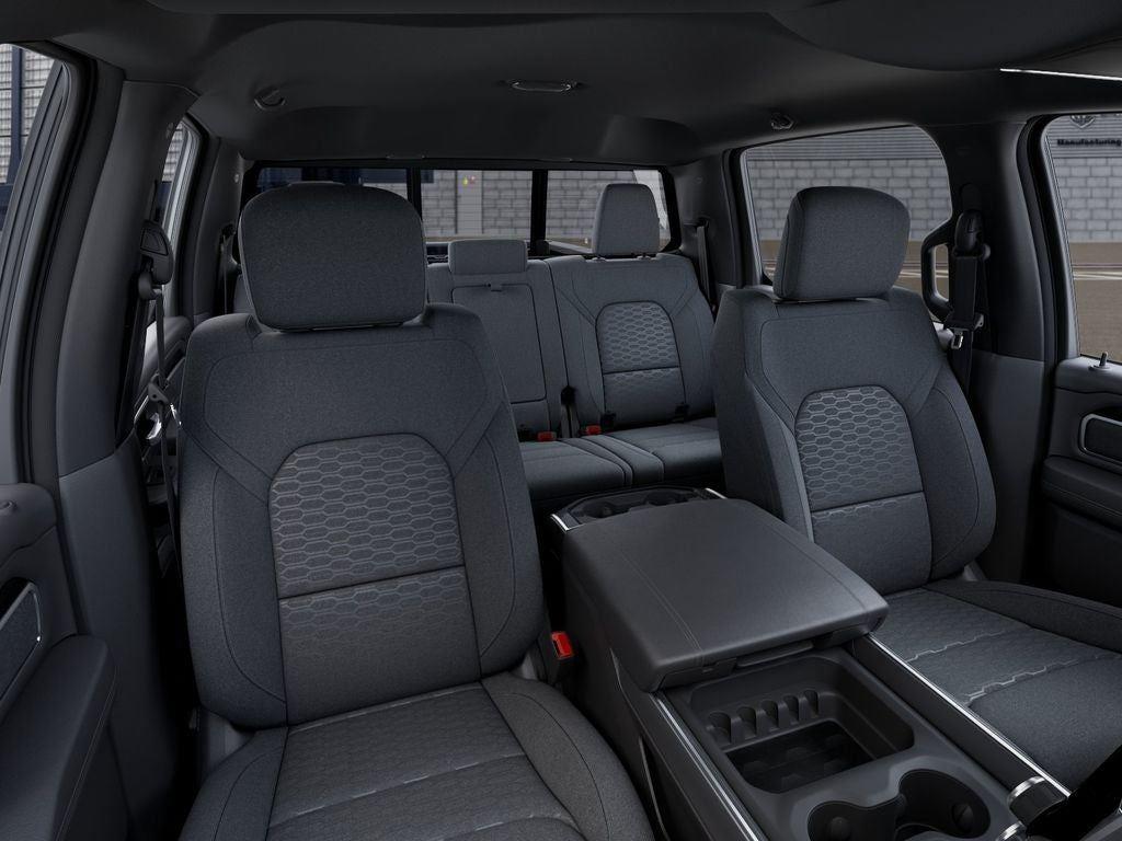 New 2026 Diamond Black Crystal Pearl-Coat Exterior Paint RAM RAM 1500 BIG HORN CREW CAB 4X4 image 16