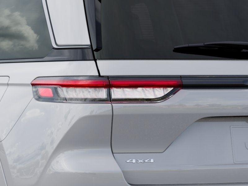 New 2026 Bright White Clear-Coat Exterior Paint Jeep GRAND CHEROKEE LIMITED RESERVE image 9