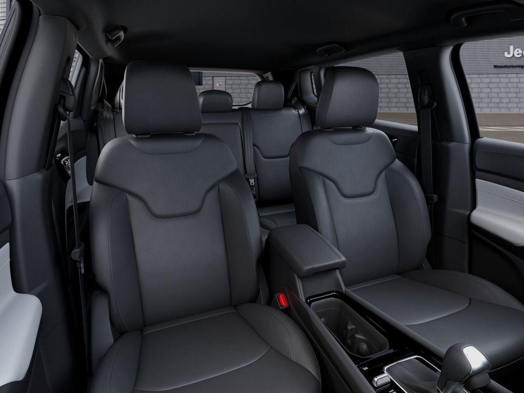 New 2026 Diamond Black Crystal Pearl-Coat Exterior Paint Jeep COMPASS LIMITED 4X4 image 16