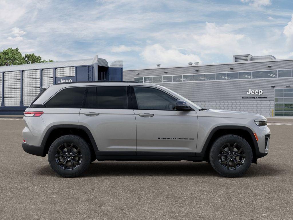 New 2026 Silver Zynith Exterior Paint Jeep GRAND CHEROKEE LAREDO ALTITUDE image 21