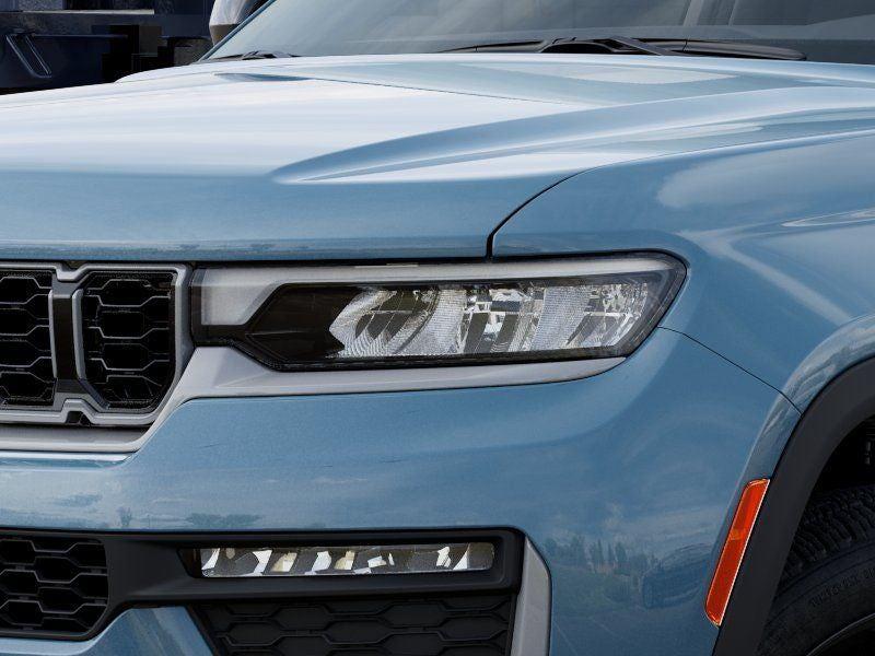 New 2026 Steel Blue Exterior Paint Jeep GRAND CHEROKEE L LIMITED 4X4 image 10