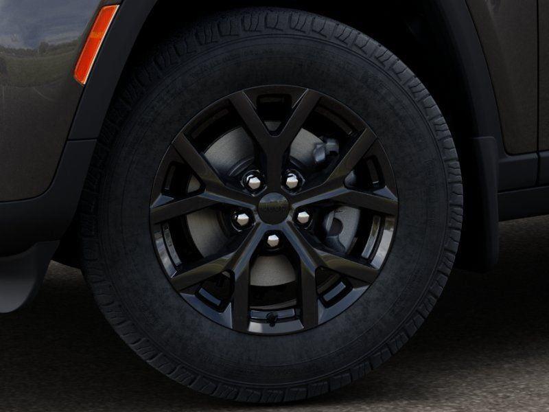 New 2026 Baltic Gray Metallic Clear-Coat Exterior Paint Jeep GRAND CHEROKEE LAREDO ALTITUDE image 8