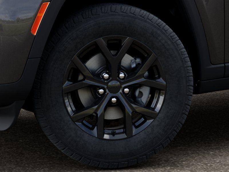 New 2026 Baltic Gray Metallic Clear-Coat Exterior Paint Jeep GRAND CHEROKEE L LAREDO ALTITU image 8