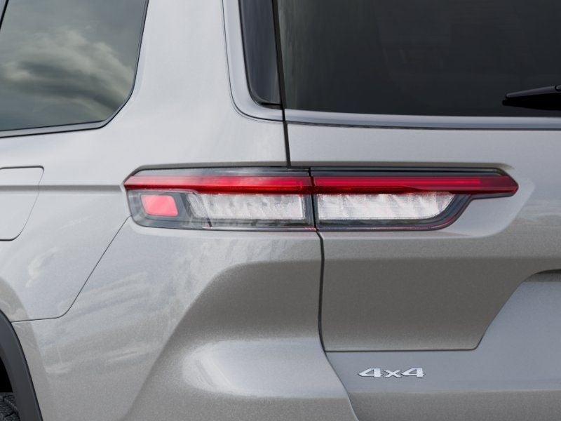 New 2026 Silver Zynith Jeep GRAND CHEROKEE L LIMITED 4X4 image 9