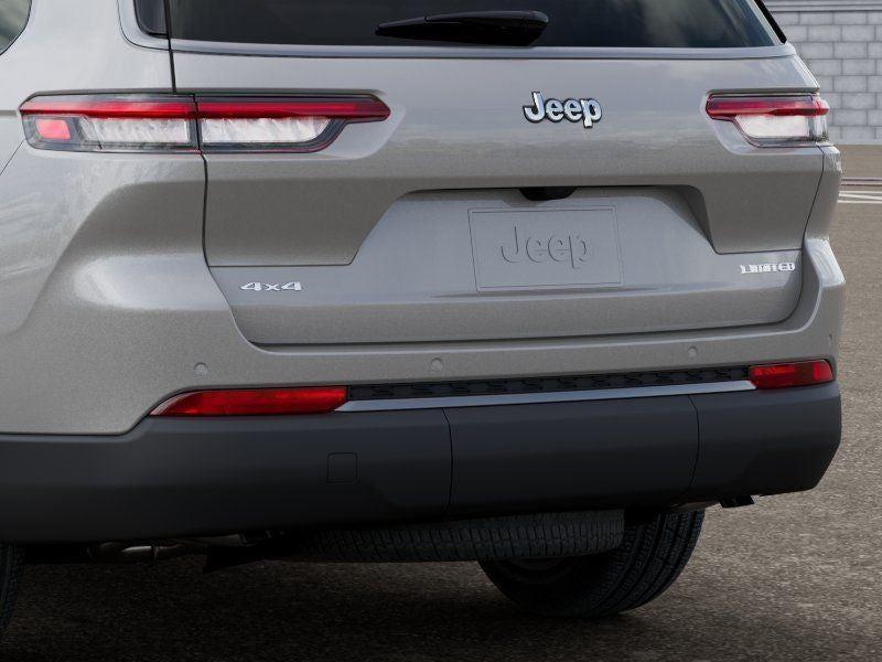 New 2026 Silver Zynith Jeep GRAND CHEROKEE L LIMITED 4X4 image 13
