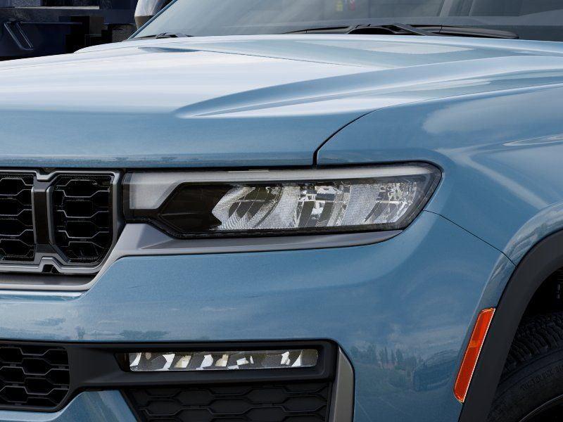 New 2026 Steel Blue Exterior Paint Jeep GRAND CHEROKEE L LIMITED 4X4 image 10