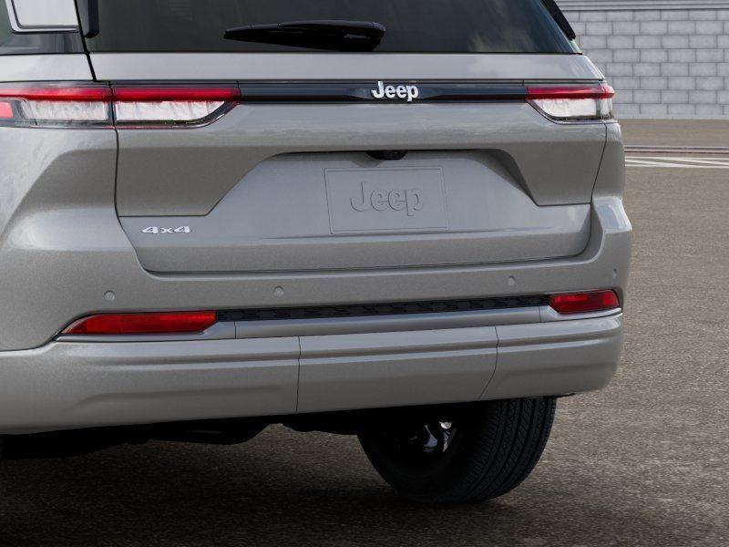 New 2026 Silver Zynith Exterior Paint Jeep GRAND CHEROKEE LIMITED RESERVE image 13