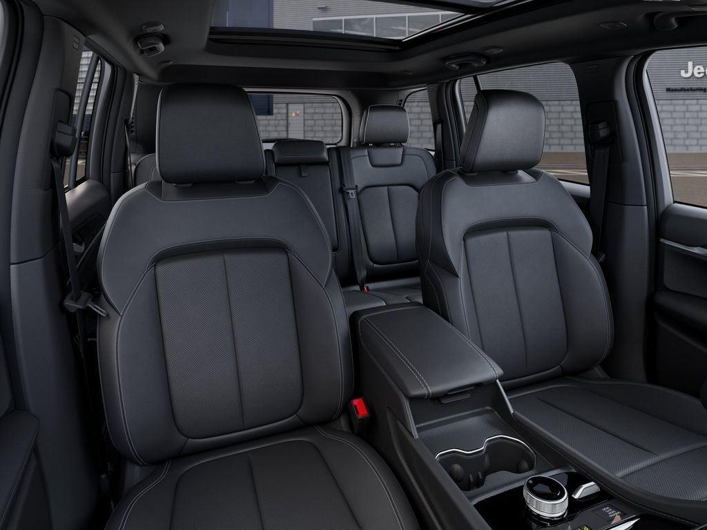 New 2026 Silver Zynith Exterior Paint Jeep GRAND CHEROKEE LIMITED RESERVE image 16
